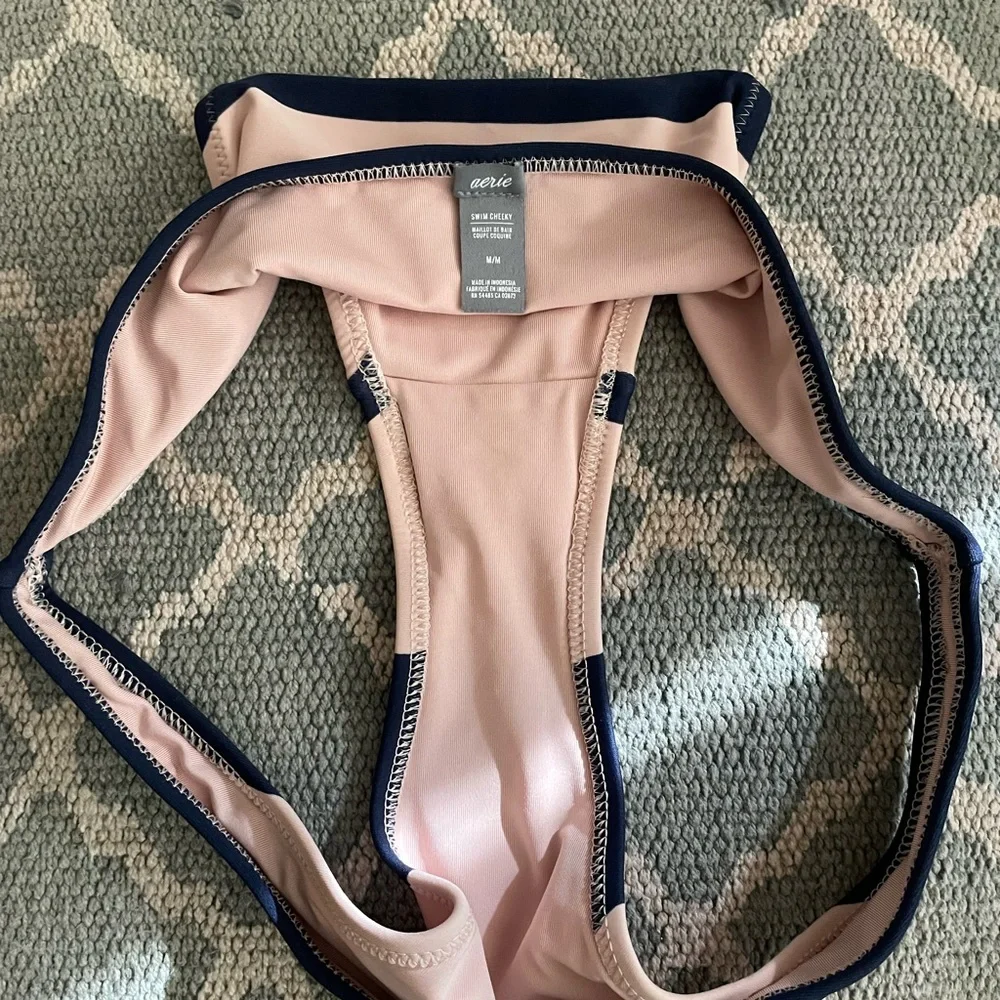 Aerie Cheeky Bikini Bottom Size Medium